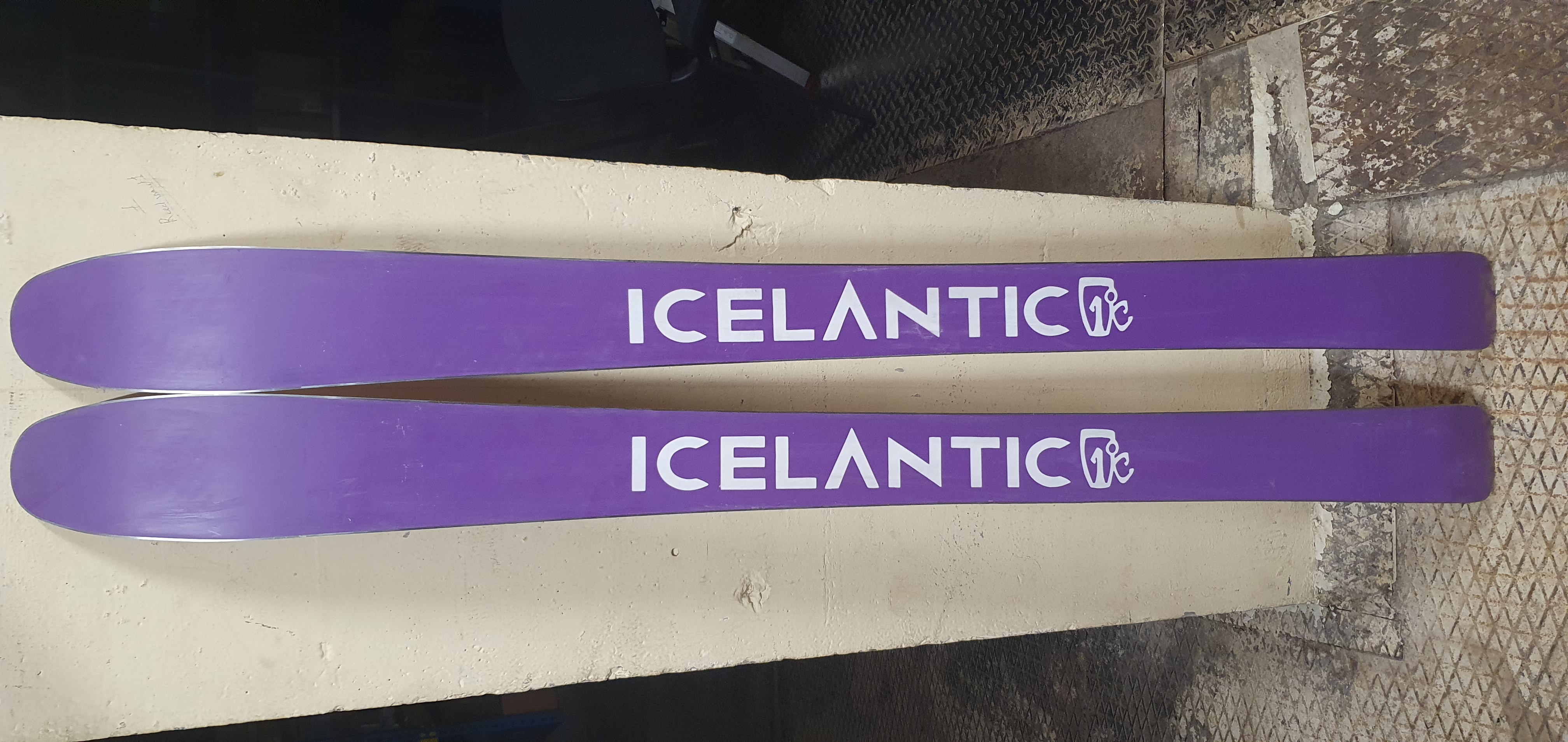 Горные Лыжи Icelantic Riveter 95 + Attack 11 19-20 2